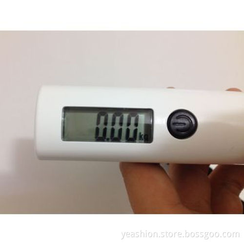 Electronic travel/luggage tape scale, auto off, tare and low battery indication
